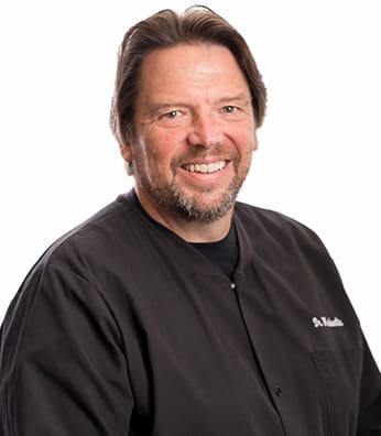 Doctor Warkentin, Morden Dentist